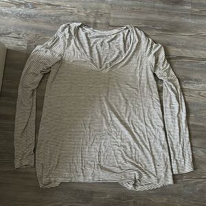 american eagle soft and sexy long sleeve top